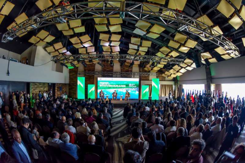 Intendentes y alcaldes de diferentes ciudades del pas y del exterior se encuentran participando del encuentro de Biodiverciudades.