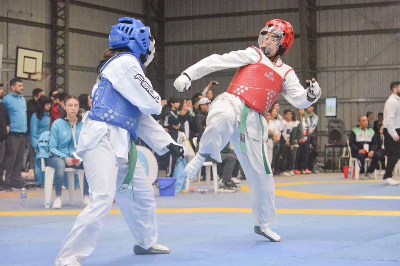 La Escuela Municipal de Ro Grande sum dos medallas para el Taekwondo-WT
