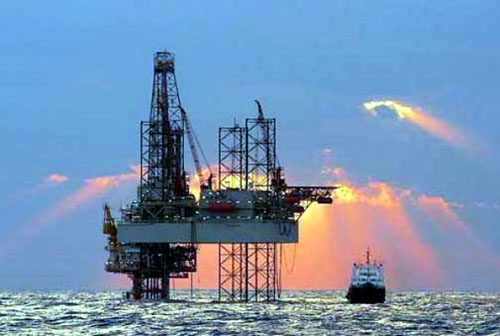 Denuncian a empresas y a funcionarios por operaciones de buque ingls