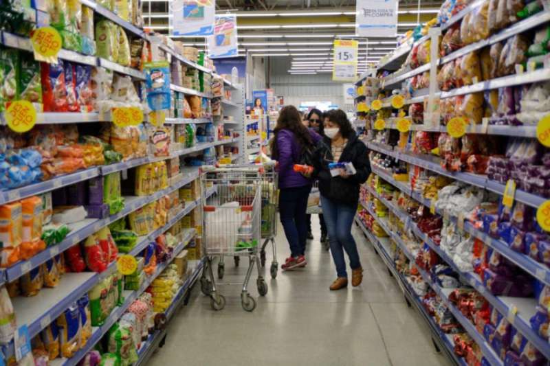 Advirtieron una ca�da superior al 37% en las ventas de supermercados