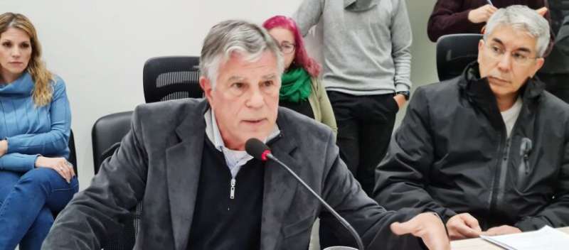 El consumo cay un 8% y necesitamos respuestas urgentes