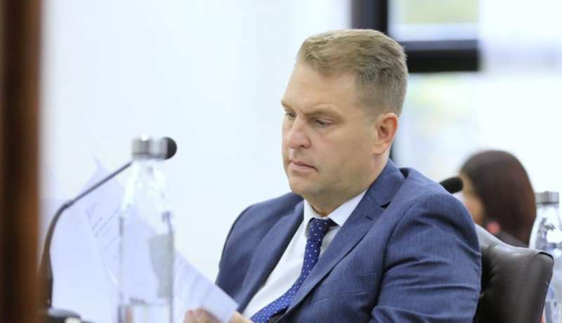 No podemos seguir jugando con los tiempos de la provincia