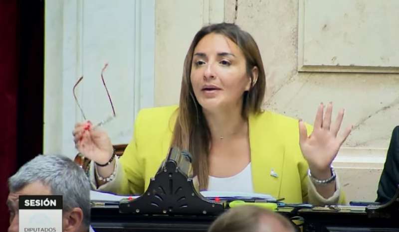 Hay que dejar de negar todo y empezar a proponer