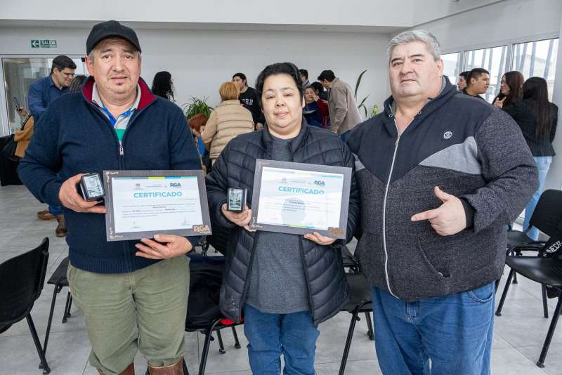 Por primera vez, productores riograndenses reciben Sello Avcola Municipal