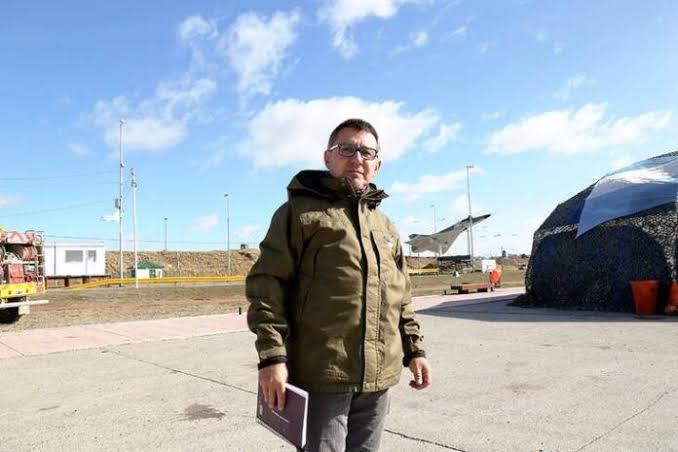 �Alguien movi� la piedra despu�s de 44 a�os y algo est� sucediendo�, dijo Guzm�n
