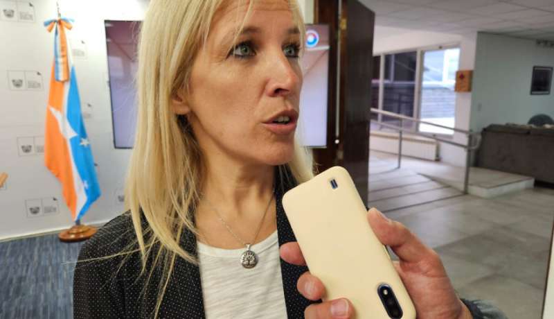 Vecinos piden la renuncia de Zarantonello   