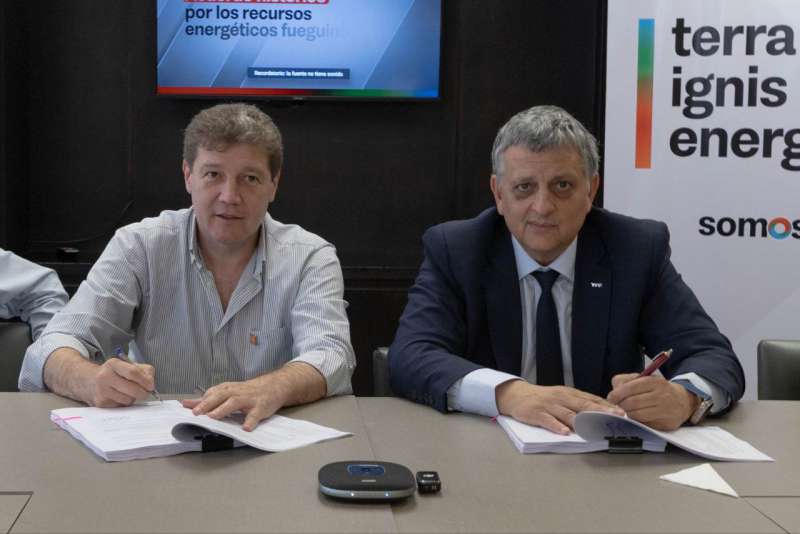 Melella toma el control del petrleo y marca su propio rumbo