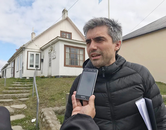Rossi sum otro pedido de inconstitucionalidad y una denuncia penal