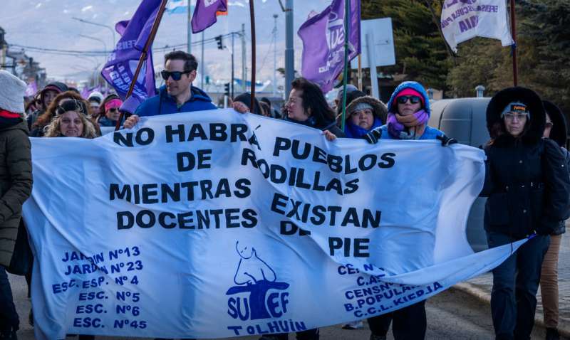 Una semana con nuevo acampe, desobligaciones y paro por 48 horas 