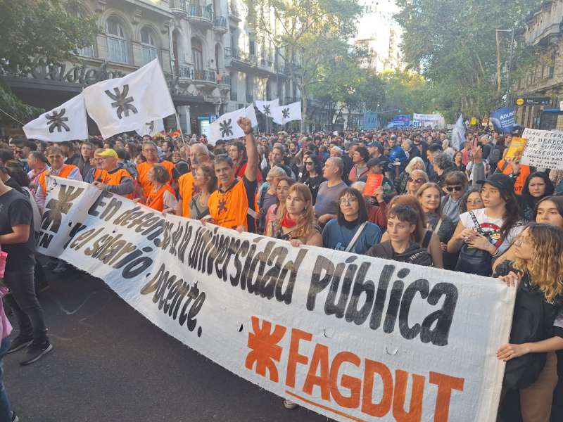 Ante la falta de promulgacin, docentes de la UTN -FAGDUT lanzan paro nacional de 48 horas