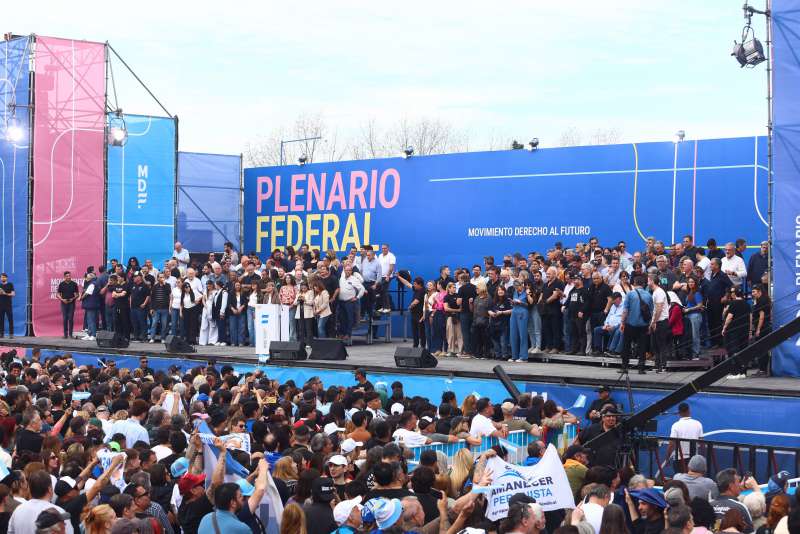 P�rez y Harrington participaron del Plenario Federal encabezado por Kicillof 