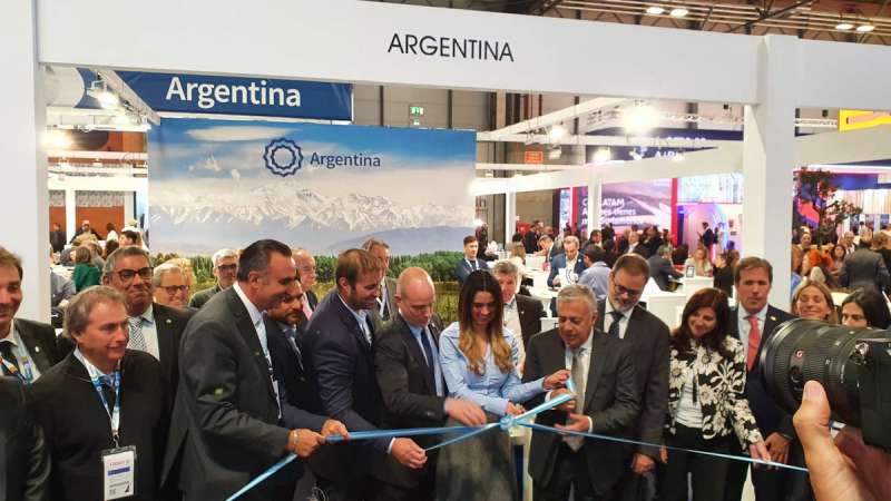 Tierra del Fuego promociona el destino en la Feria Internacional de Turismo de Madrid