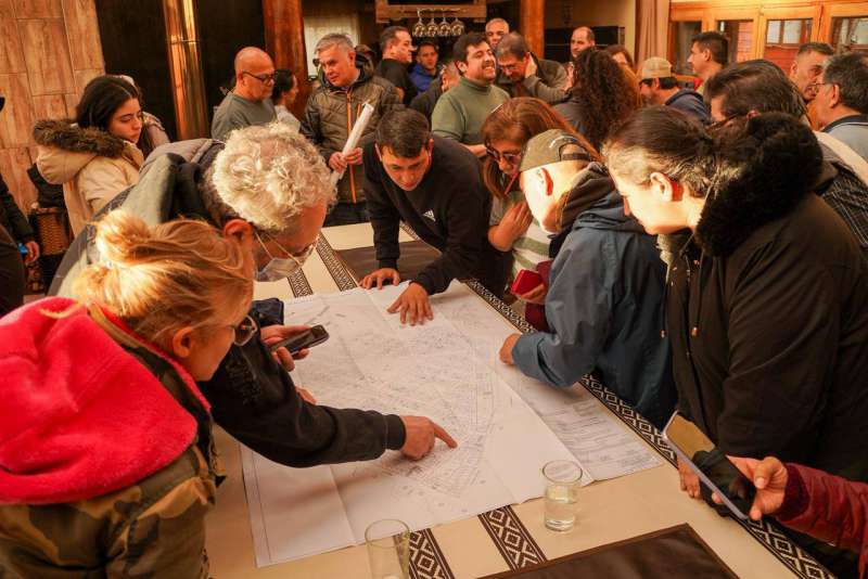 El Municipio de Tolhuin oficializa la mensura de Altos de la Laguna 