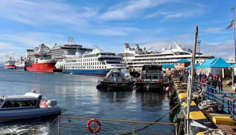 Castillo advirti� que los fondos de Puertos alcanzan s�lo hasta abril de 2027