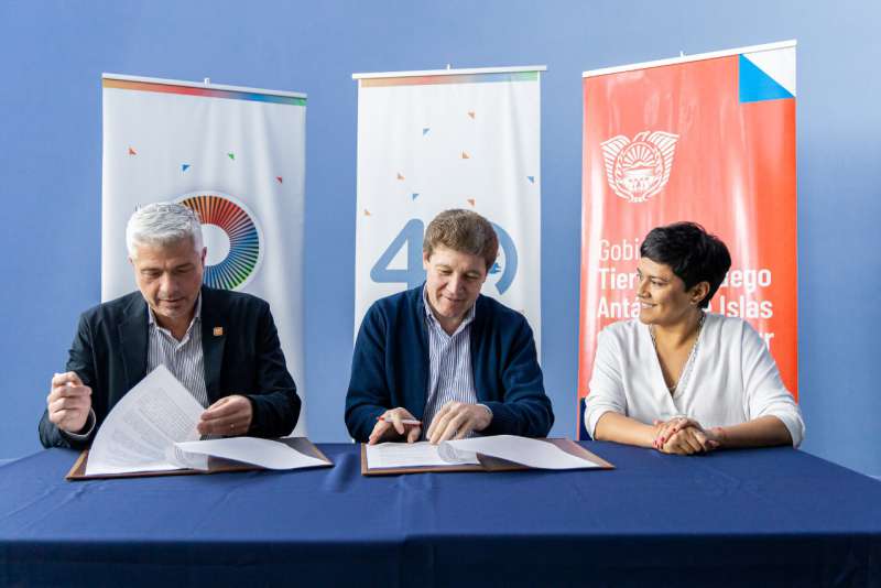 Firmaron un convenio para potenciar la formacin de tecnologa