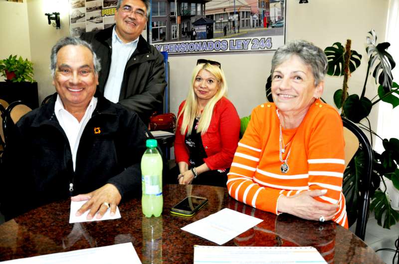 Tenemos que dar un fuerte mensaje al Gobierno entrante
