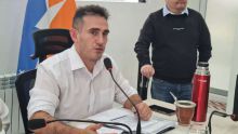 Garramuo est del otro lado, puteando a los que lo pusieron ah