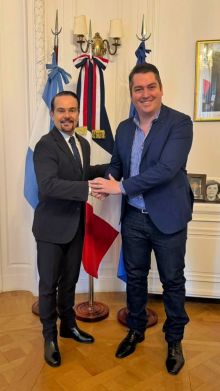 P�rez se reuni� con el Embajador de Francia en la Argentina, Romain Nadal