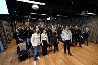 Google junto a ADIRA presentaron avances del programa que busca transformar a los medios del interior