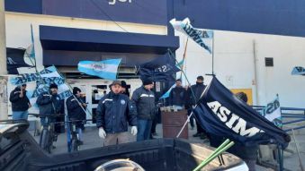ASIMRA rechaza el intento de entregar tarjeta para alimentos y cerrar los comedores 