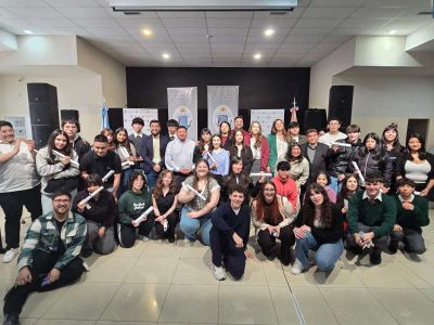 Estudiantes secundarios sesionaron en el marco del programa Concejales Estudiantiles
