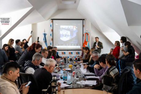 El Ejecutivo present� ante la Legislatura detalles del acuerdo con YPF 