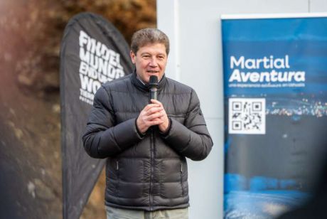 �Tenemos que ampliar la matriz productiva sin abandonar la industria�