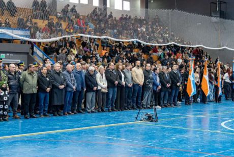 �Hoy necesitamos de todos para sacar adelante nuestra provincia�, afirm� Melella 